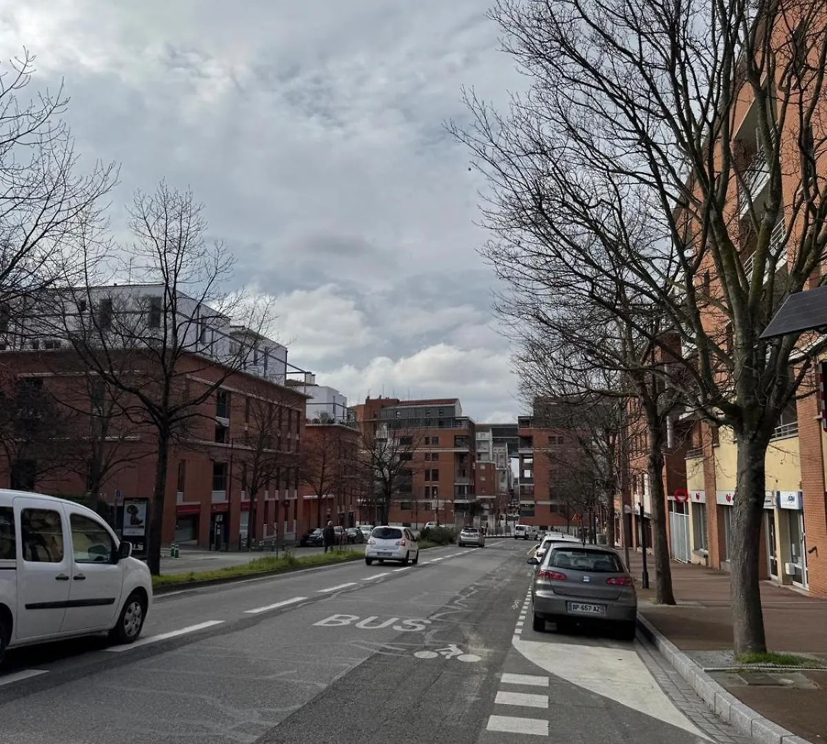 Toulouse Marengo-Gare Matabiau - Mediatheque-Allees Jean Jaures Proche Ligne B Parking Prive Securise Gratuitprive 0*,