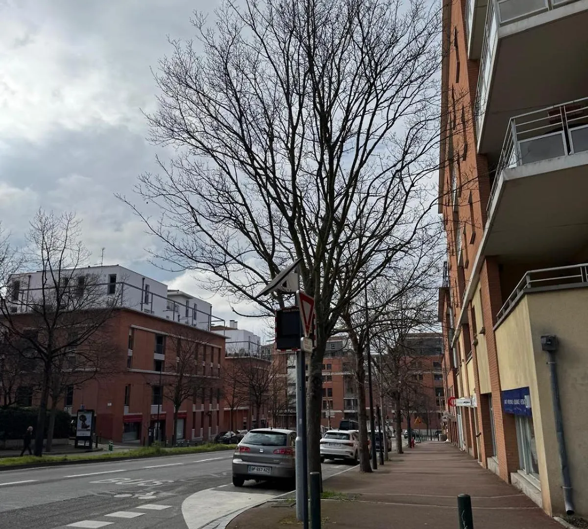 Apartment Toulouse Marengo-Gare Matabiau - Mediatheque-Allees Jean Jaures Proche Ligne B Parking Prive Securise Gratuitprive